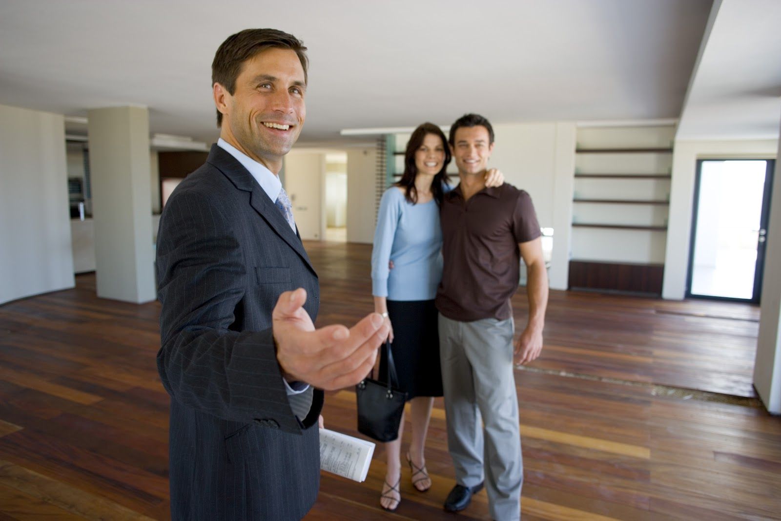 waH! REAL ESTATE MARKETING & TRAINING